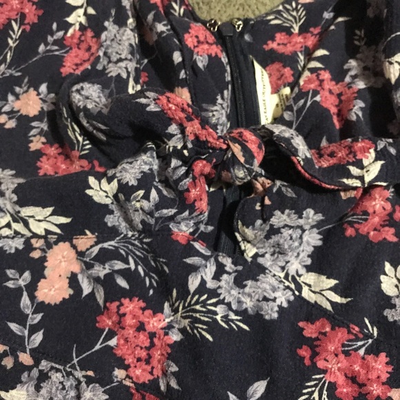 AE FLORAL PRINT DRESS! - Picture 3 of 4